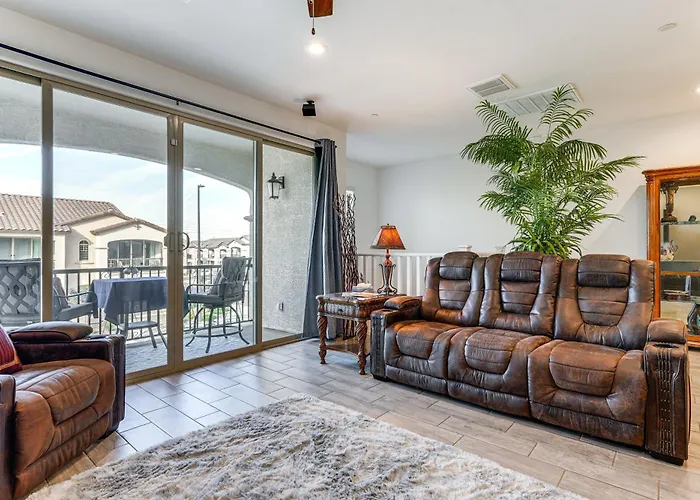 Snowbird Escape W/ Pool, 7 Mi To Dtwn Gilbert! Gilbert