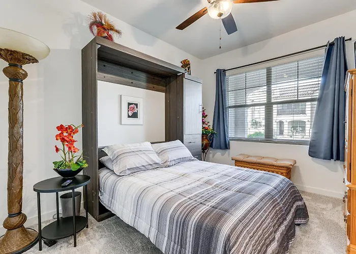 Dom wakacyjny Snowbird Escape W/ Pool, 7 Mi To Dtwn Gilbert! *